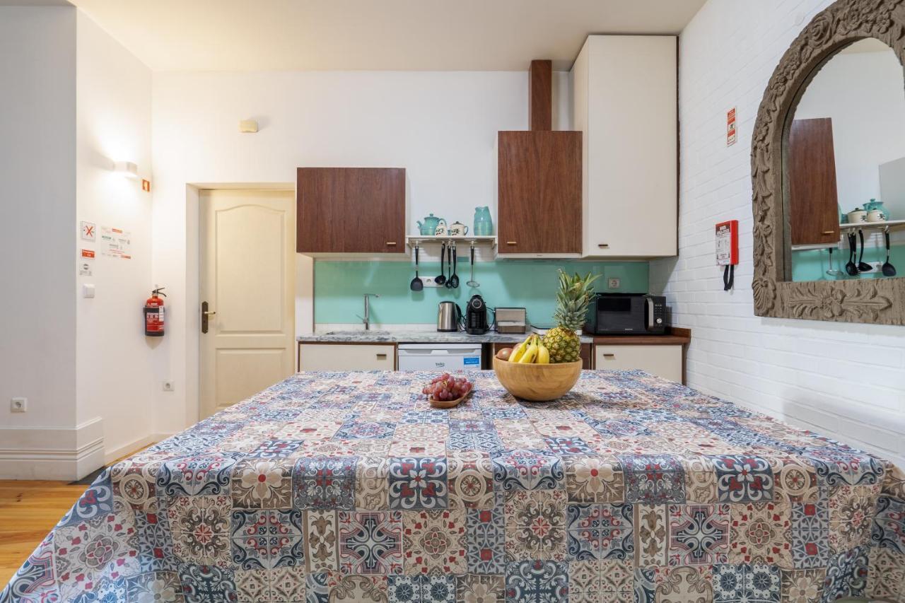 Homely Noble Flats - Garden&Jacuzzi Porto Buitenkant foto